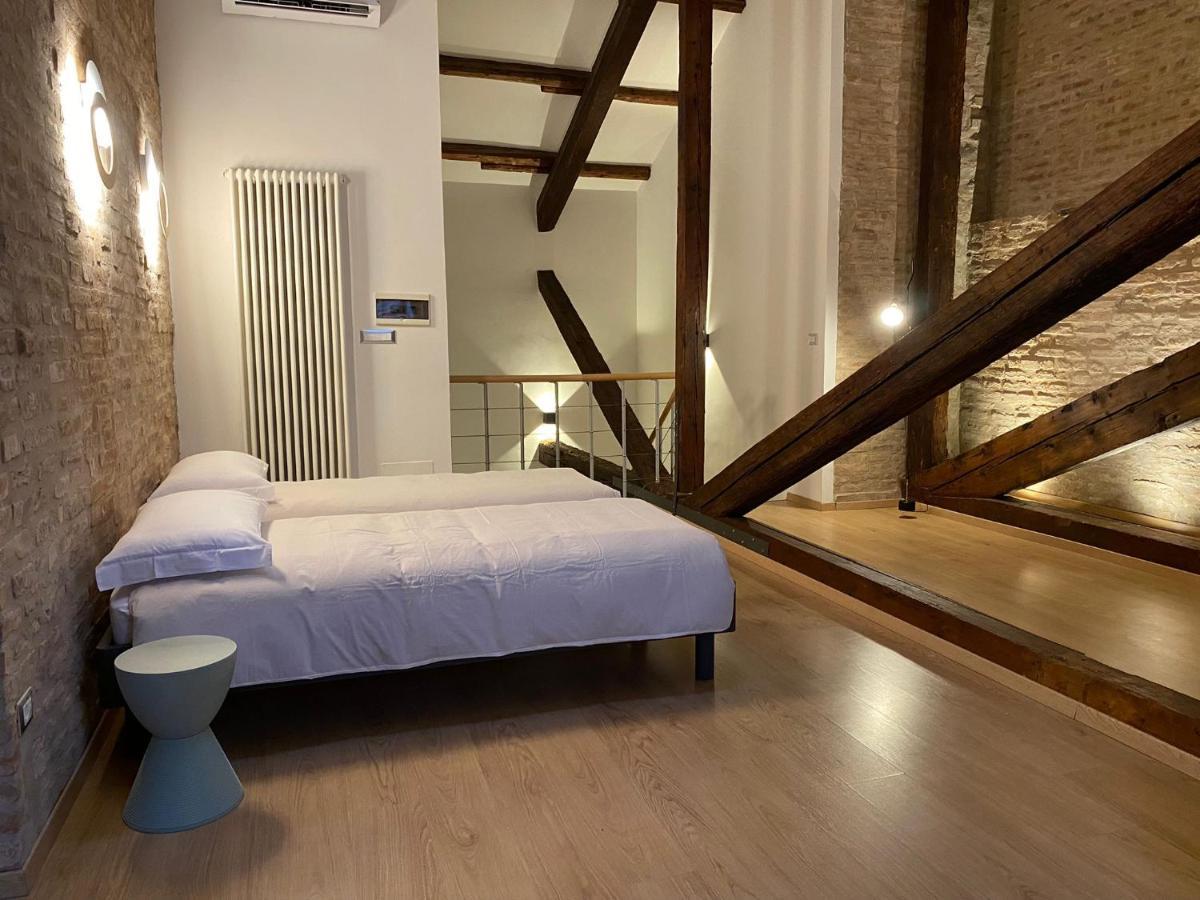 Apartmán Sacrati 39 Ferrara Exteriér fotografie